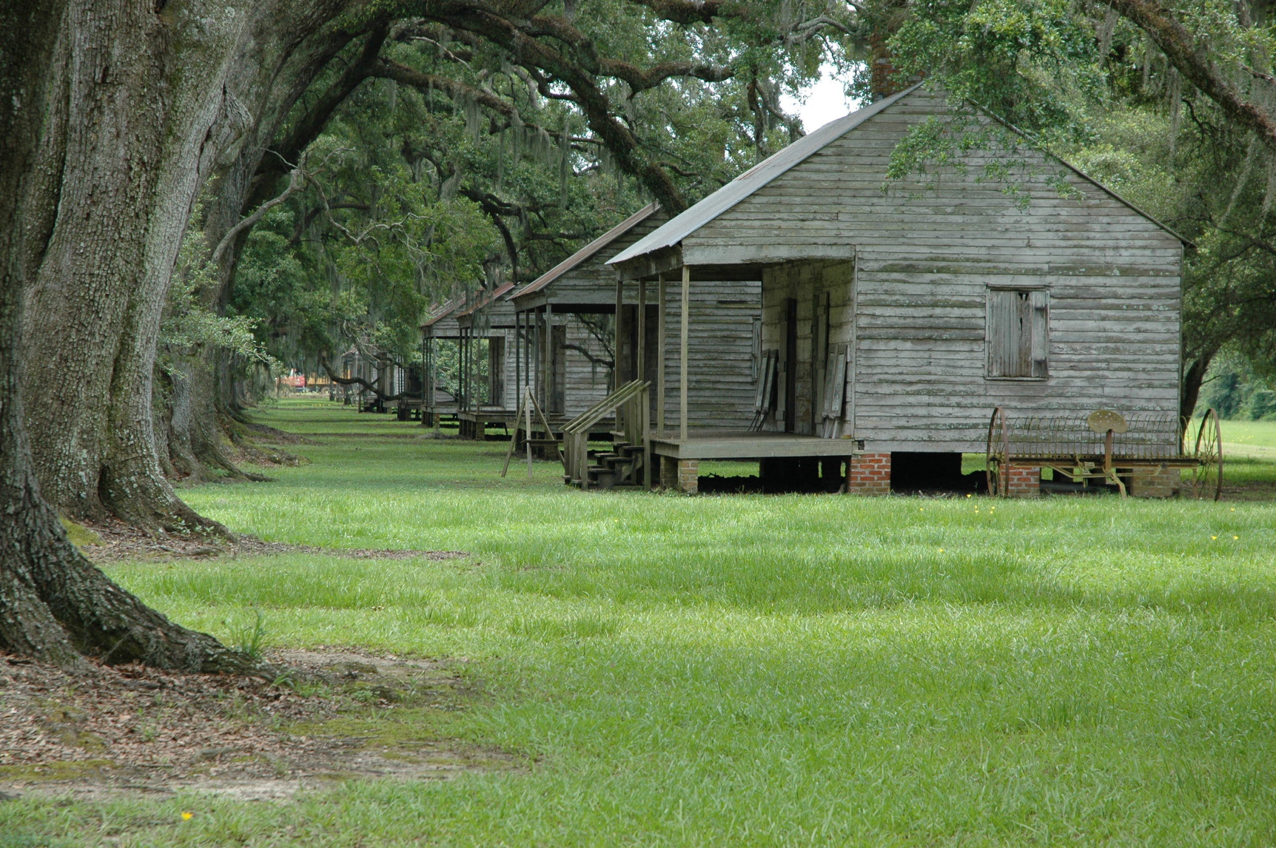 slave cabin signifying the cabins in where Ursin may have lived.